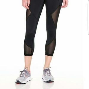 SOLD-*Athleta Mesh Sonar Capri- Large